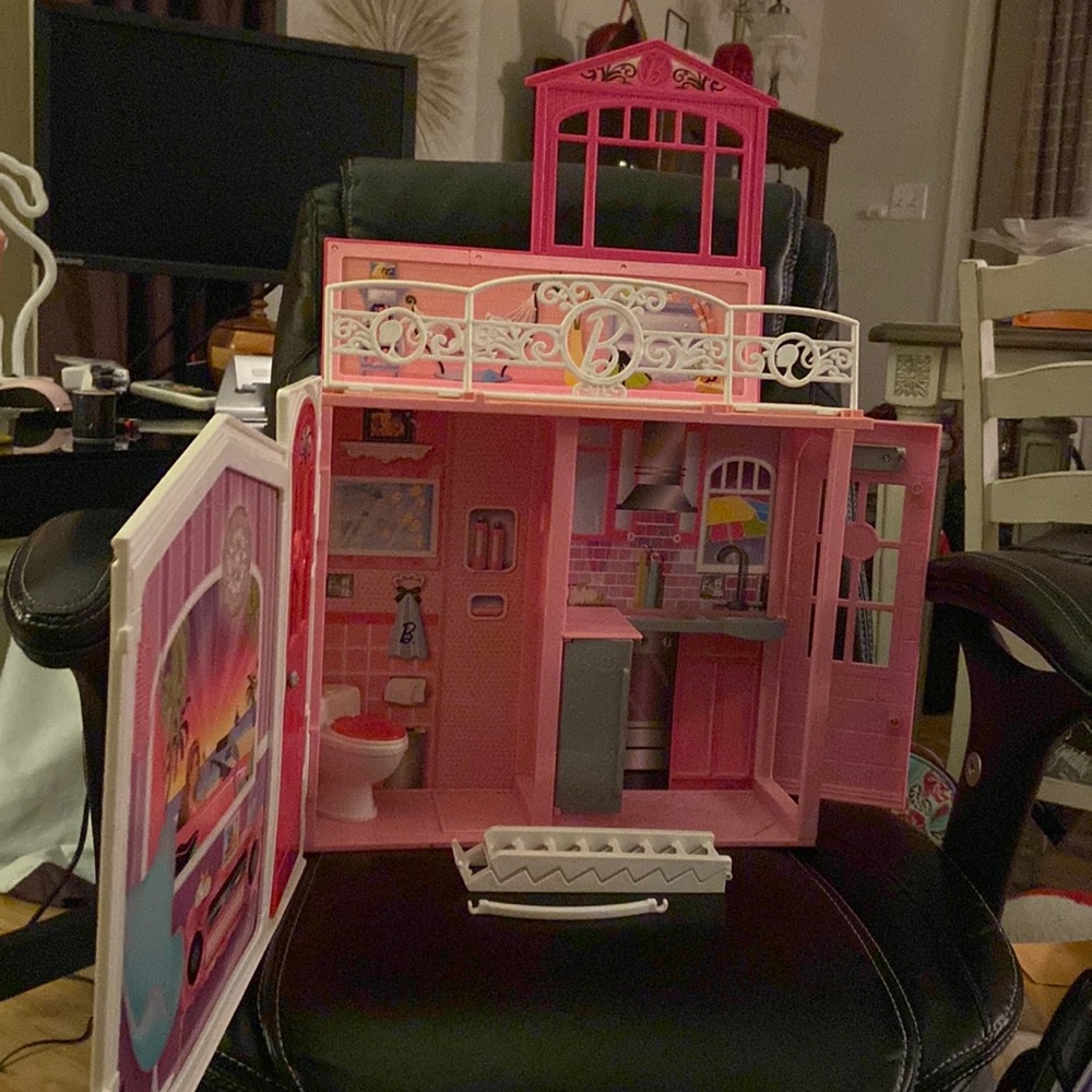 Barbie beach house